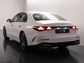 Vehicle image MERCEDES-BENZ E 220 d AMG Line 4matic