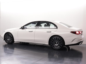 Vehicle image MERCEDES-BENZ E 220 d AMG Line 4matic