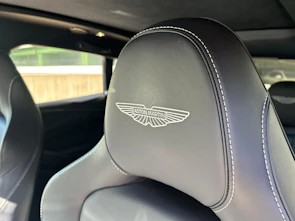 image du véhicule ASTON MARTIN DBX 707 4.0 V8 Bi-Turbo