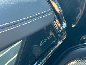 ASTON MARTIN DBX 707 4.0 V8 Bi-Turbo