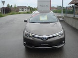 First vehicle image
