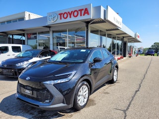 Vehicle image TOYOTA C-HR