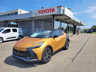 Vehicle image TOYOTA C-HR