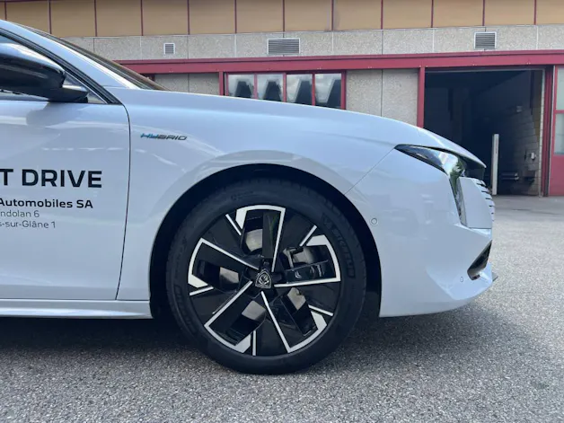 Peugeot 508 SW Plug-in Hybrid 225 GT