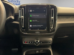 Vehicle image VOLVO XC40 E80 Twin Ultimate AWD