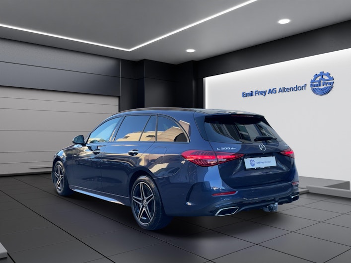 Vehicle image MERCEDES-BENZ C 300