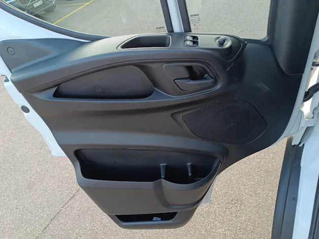 Iveco Daily 35C18HA8/P K.-Ch. 3750 3.0
