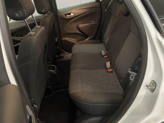 Vehicle image 10 Vehicle image 10