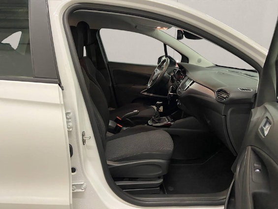 Vehicle image 11 Vehicle image 11