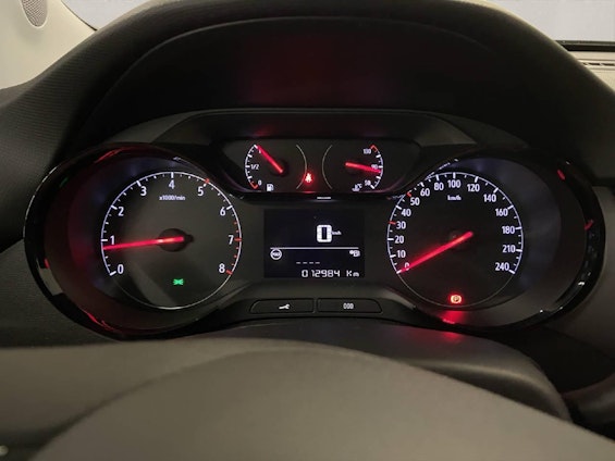 Vehicle image 9 Vehicle image 9