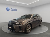 First vehicle image