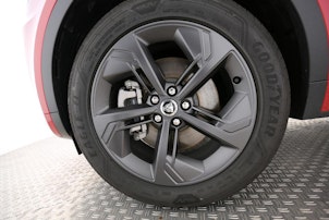 Vehicle image JAGUAR E-Pace 1.5 T 300e R-Dynamic SE AWD