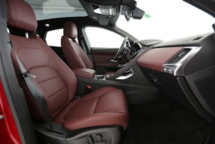 Vehicle image JAGUAR E-Pace 1.5 T 300e R-Dynamic SE AWD