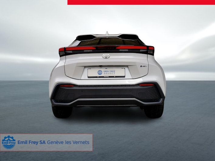 Vehicle image TOYOTA C-HR