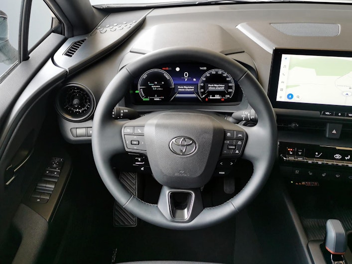 Vehicle image TOYOTA C-HR