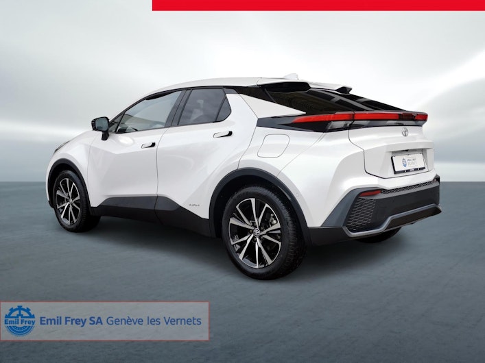 Vehicle image TOYOTA C-HR