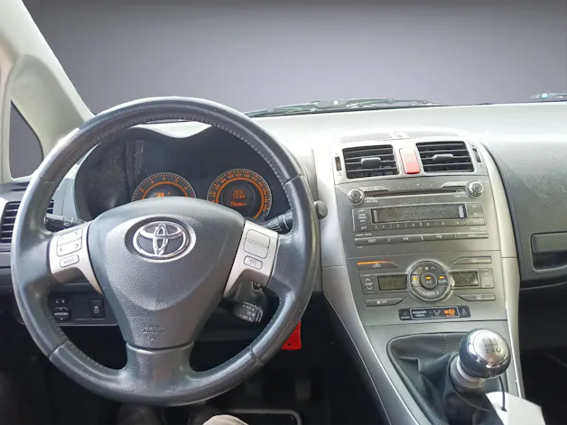 Toyota Auris 1.6 VVT-i Style