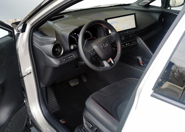 Vehicle image 13 Vehicle image 13