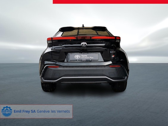 Vehicle image 10