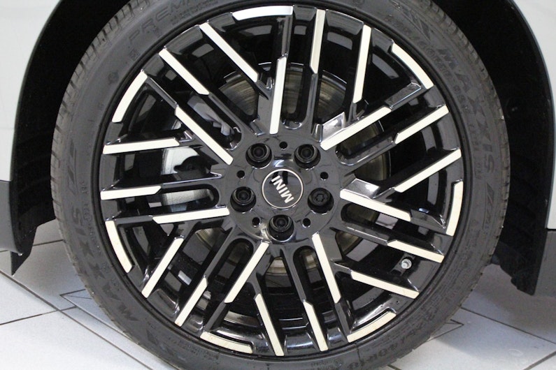 Vehicle image MINI MINI