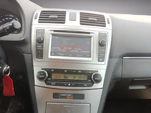 Toyota Avensis Wagon 2.0 D-4D Luna
