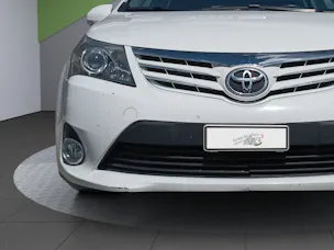 Toyota Avensis Wagon 2.0 D-4D Luna