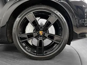 PORSCHE Cayenne Turbo Coupé