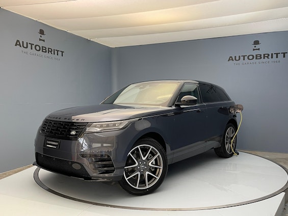 First vehicle image