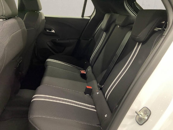 Vehicle image 10 Vehicle image 10