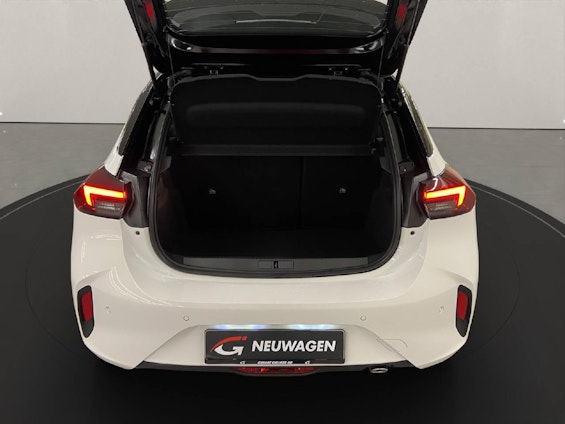 Vehicle image 12 Vehicle image 12