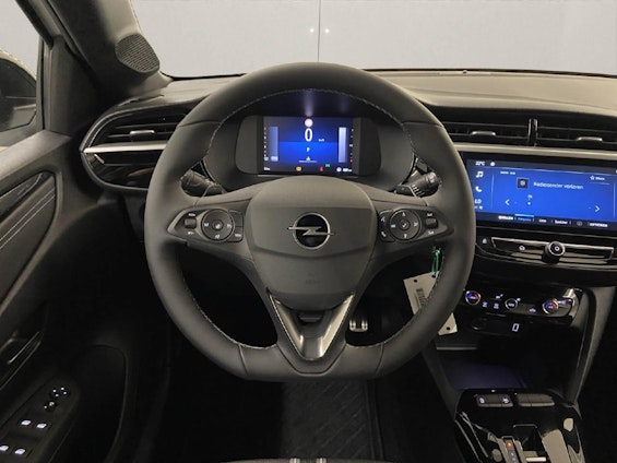 Vehicle image 6 Vehicle image 6