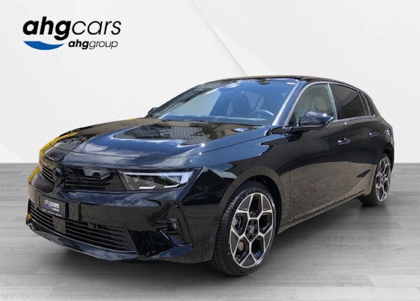 First vehicle image First vehicle image