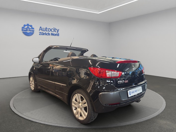 Vehicle image MITSUBISHI COLT