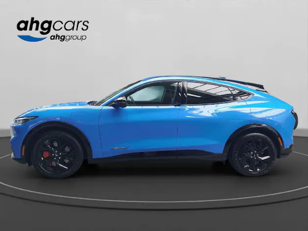 Ford Mustang Mach-E Premium Extended RWD