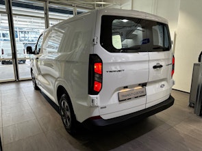 Vehicle image FORD Transit C Van 320 L1 2.5 Duratec 233 Trend PHEV