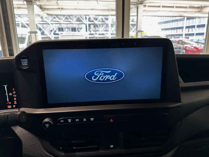 Vehicle image FORD TRANSIT CUSTOM