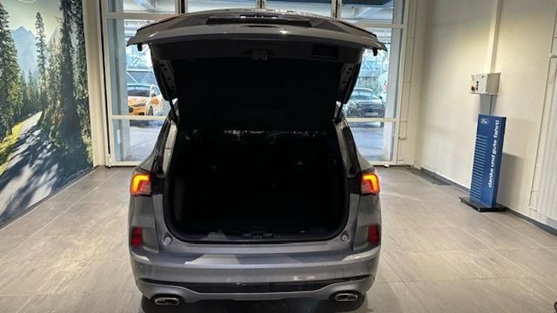 Vehicle image FORD KUGA