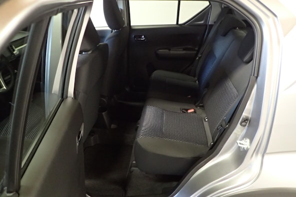 Vehicle image 37