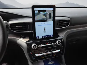FORD Explorer 3.0 V6 Plug-in Hybrid Platinum