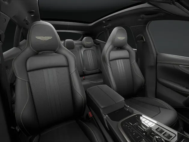 Aston Martin DBX 707 4.0 V8 Bi-Turbo