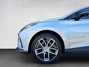 MG 4 Luxury 64kWh