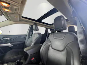 Jeep Cherokee 2.2 CRD 200 Overland AWD