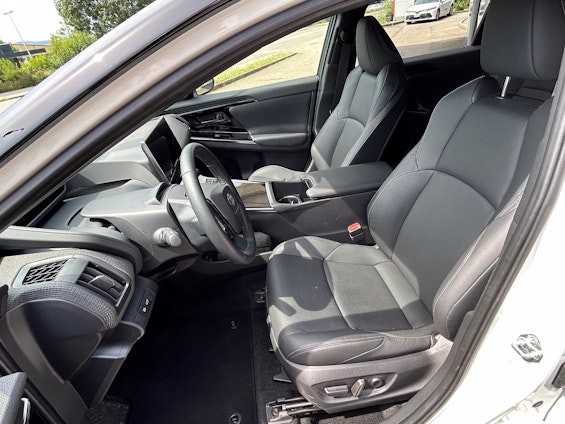 Vehicle image 7 Vehicle image 7