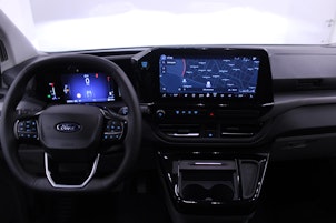 Vehicle image FORD Tourneo C Bus 320 L1 2.0 EcoBlue 170 Titanium