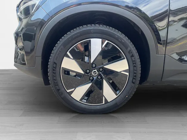 Volvo C40 E80 Plus AWD