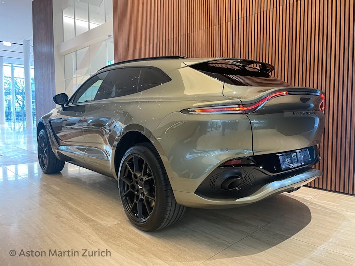 Vehicle image ASTON MARTIN DBX