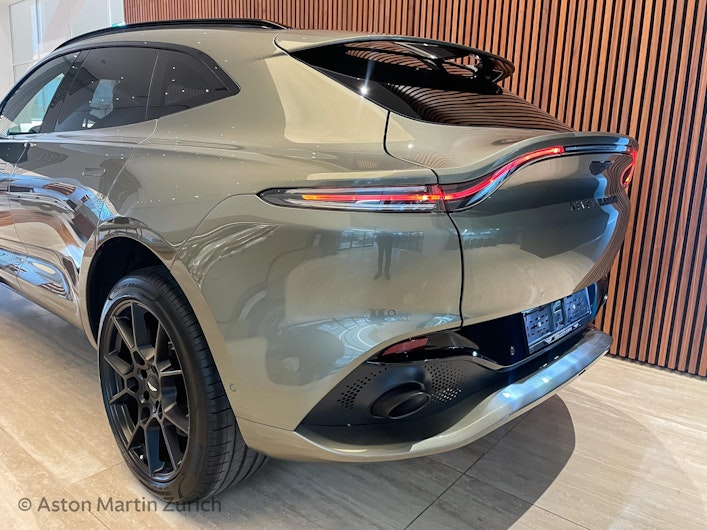 Vehicle image ASTON MARTIN DBX