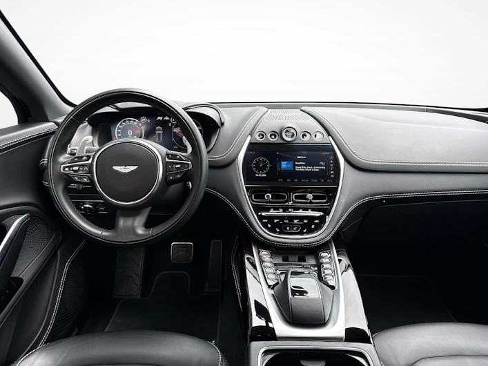 immagine del veicolo ASTON MARTIN DBX