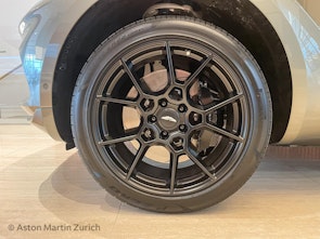 Vehicle image ASTON MARTIN DBX 4.0 V8 Bi-Turbo