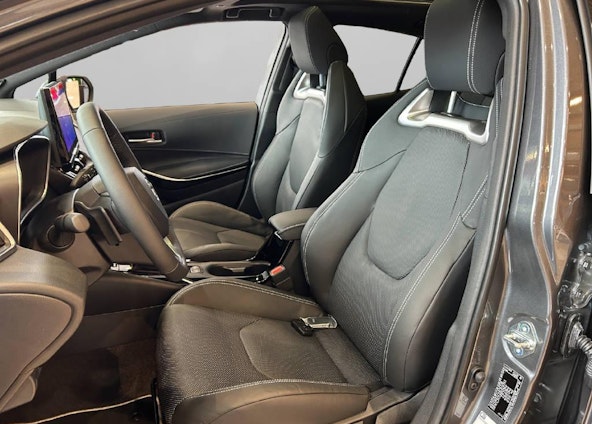 Vehicle image 7 Vehicle image 7